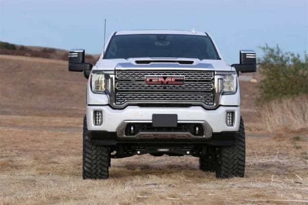 Fabtech 2020 GM 3500HD 4WD 6in Lift System - Component Box 3