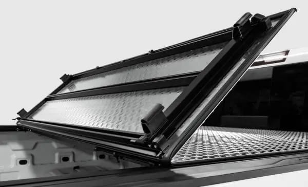 Access LOMAX Tri-Fold Cover 2020+ Chev/GMC Full Size 2500 3500 6ft 8in Standard Bed - Matte Black thumbnail 30