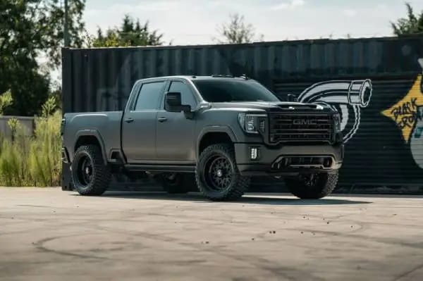 Cognito 20-24 Chevy Silv/Sierra 2500/3500HD 2/4WD 3in Perf Ball Joint Lvl Lift Kit w/ Fox PS 2.0 IFP thumbnail 2