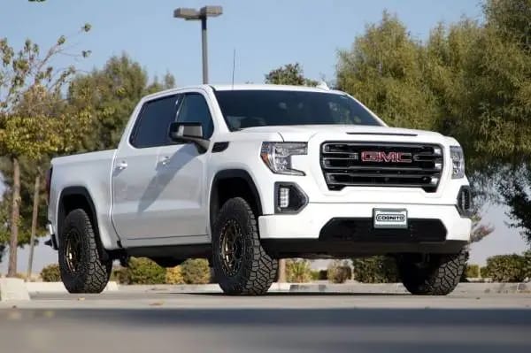 Cognito 19-24 Chevy Silv/Sierra 1500 2/4WD 3in Perf Ball Joint Lvl Lift Kit w/Fox PS Coilovr 2.0 IFP thumbnail 2