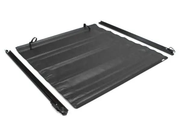 Lund 15-17 Chevy Colorado (5ft. Bed) Genesis Roll Up Tonneau Cover - Black thumbnail 10