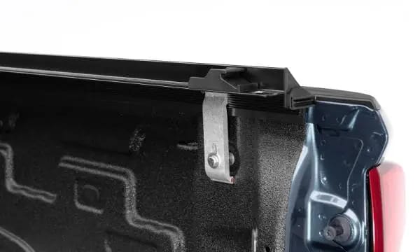 Lund 07-17 Chevy Silverado 1500 (8ft. Bed) Genesis Elite Roll Up Tonneau Cover - Black thumbnail 3