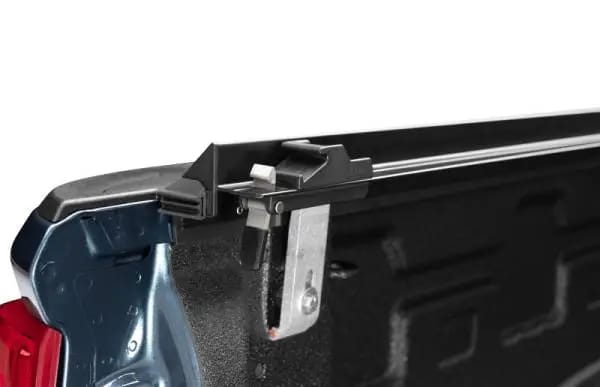 Lund 07-17 Chevy Silverado 1500 (8ft. Bed) Genesis Elite Roll Up Tonneau Cover - Black thumbnail 5