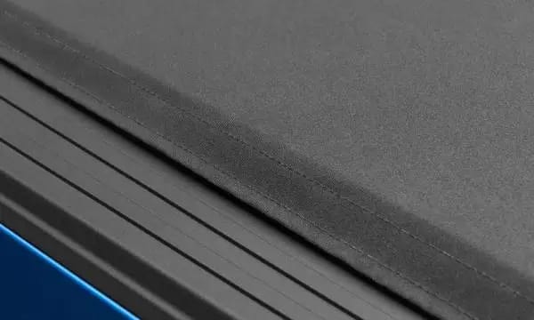 Lund 02-17 Dodge Ram 1500 (6.5ft. Bed) Genesis Elite Roll Up Tonneau Cover - Black thumbnail 7
