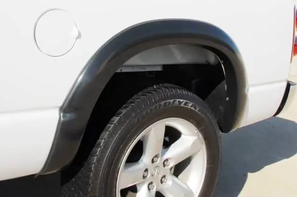 Lund 19-21 Chevy Silverado 1500 SX-Sport Smooth Elite Series Rear Fender Flares - Black (2 Pc.) thumbnail 2
