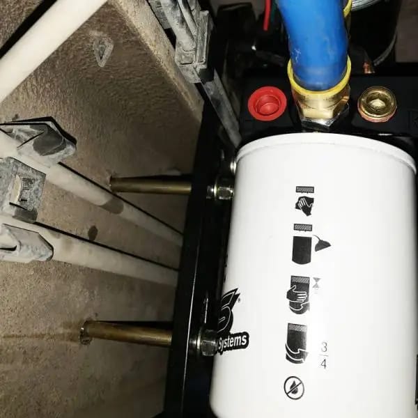 Wehrli 01-10 Chevrolet 6.6L Duramax FASS Fuel System Relocation Bracket (Crew Cab Only) thumbnail 4