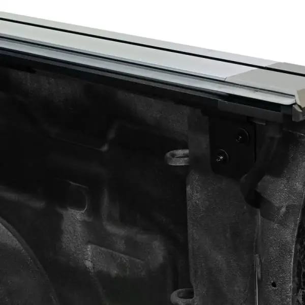 Westin 19-26 Chev/GMC Silverado/Sierra 1500 5ft 8in Bed Electric Retractable Tonneau Cover - Black thumbnail 13