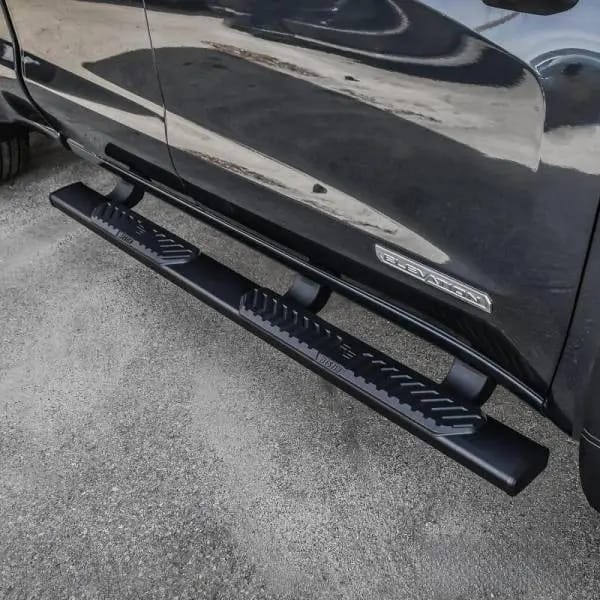 Westin 19-22 Chevrolet Silverado 1500 DC R5 Nerf Step Bars - Blk thumbnail 4
