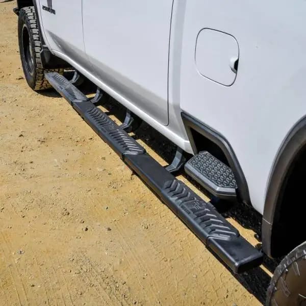 Westin 2020 Chevy Silverado 2500 Crew Cab (6.5ft Bed) R5 M-Series XD W2W Nerf Bars - Textured Black thumbnail 7