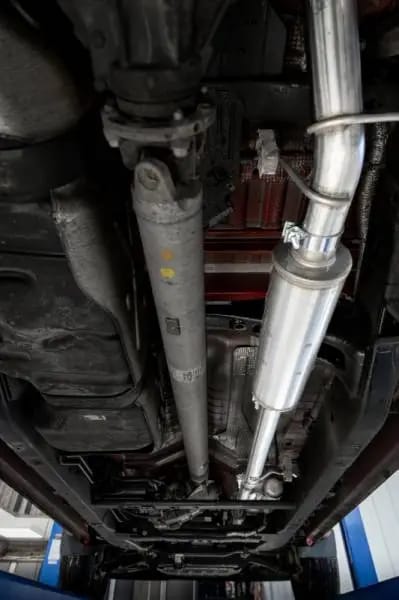 MBRP 19-24 GM 1500 Silverado/Sierra 2.7L Blk-Coated Alum. Steel 3in Cat-Back Single Side 4in Blk Tip thumbnail 3
