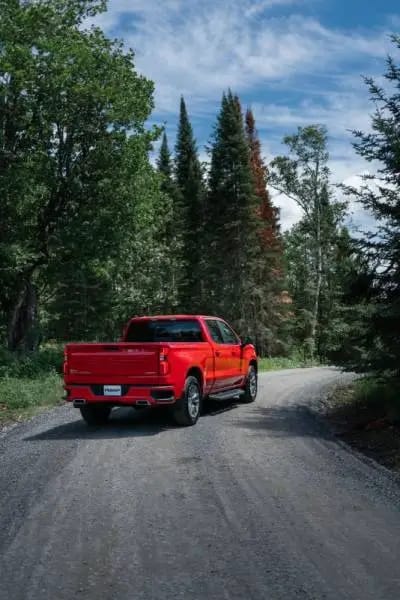 MBRP 19-Up Chevy Silverado 1500 6.2L 2.5in Catback Dual Rear Exit T304 SS thumbnail 4