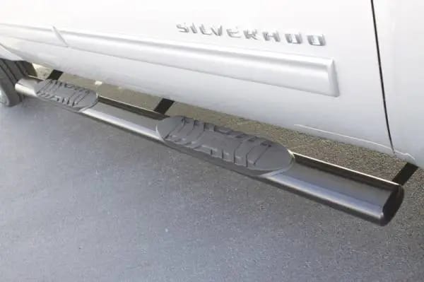 Lund 01-13 Chevy Silverado 1500 Crew Cab 5in. Oval Straight SS Nerf Bars - Polished thumbnail 6