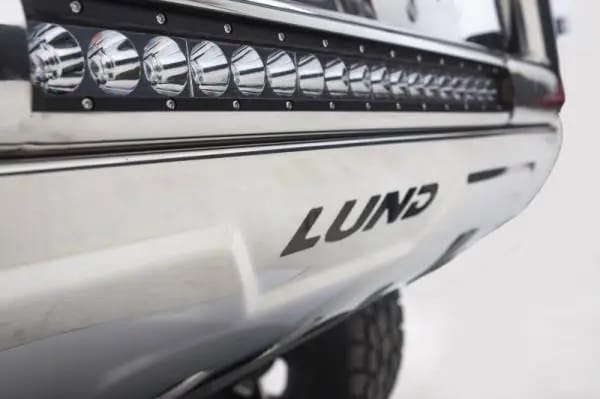 Lund 20-22 GM 2500HD/3500HD Bull Bar w/Light & Wiring - 304 Stainless Steel thumbnail 5