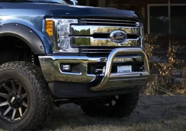 Lund 2017 Ford F-250 Super Duty Bull Bar w/Light & Wiring - Polished thumbnail 5