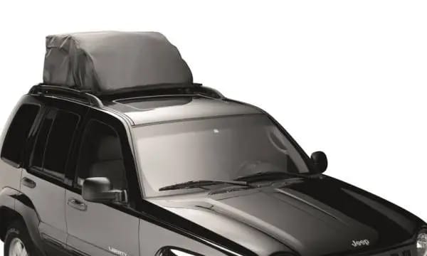 Lund Universal (Aerodynamic Rooftop Storage Bag) Aerodynamic Rooftop Storage Bag - Black thumbnail 4