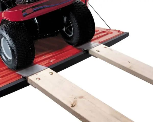 Lund Universal Ramp Kit For 2X8in To 2X10in Planks 9X7.5X2.25in - Silver thumbnail 4