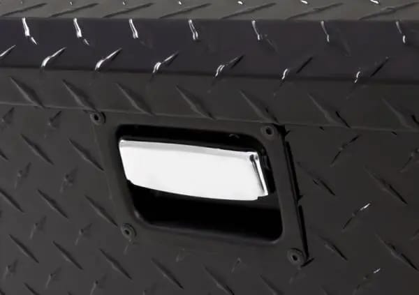 Lund 67-99 Chevy CK Ultima Single Lid Crossover Tool Box - Black thumbnail 4