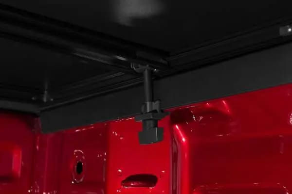 Lund 19-23 Chevrolet Silverado 1500 6.5ft Bed Genesis Tri-Fold Tonneau - Black thumbnail 3