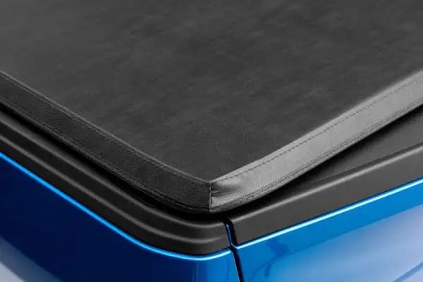 Lund 07-13 Chevy Silverado 1500 (8ft. Bed) Genesis Tri-Fold Tonneau Cover - Black thumbnail 7