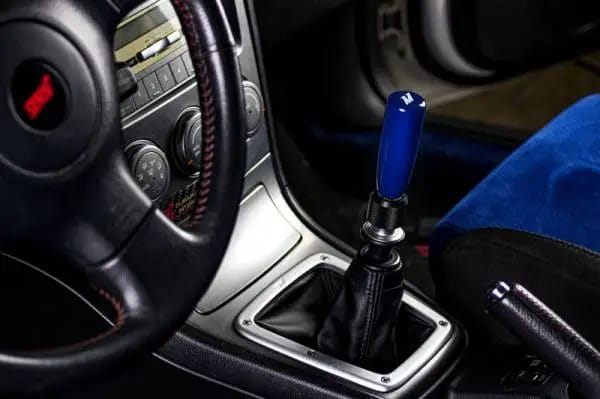 Mishimoto Reverse Lockout Adapter Kit - Black thumbnail 3