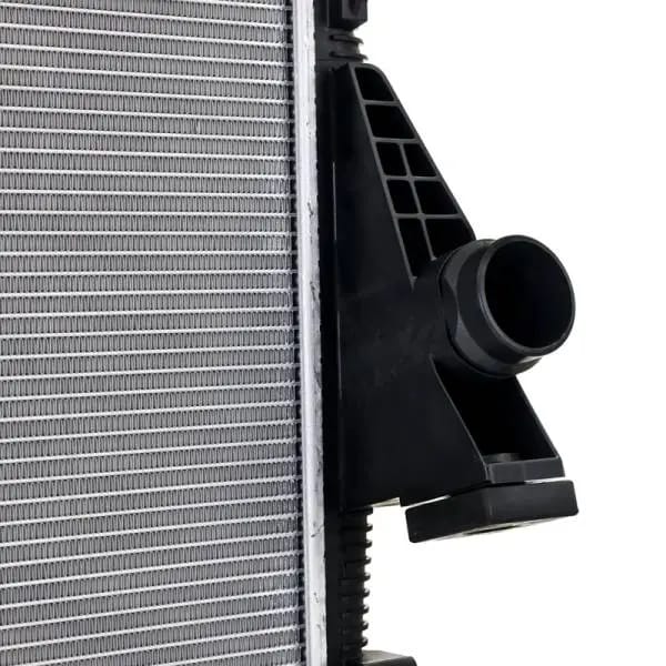 Mishimoto 11-16 Ford F250 6.7L Powerstroke Primary Plastic Radiator thumbnail 4