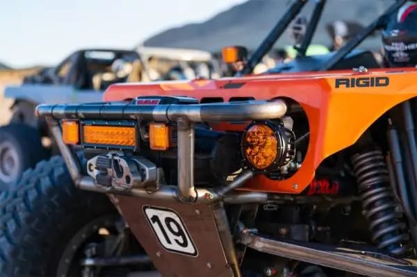 Rigid Industries 360-Series 6in SAE Fog w/ Amber PRO Lens - White (Pair) thumbnail 4