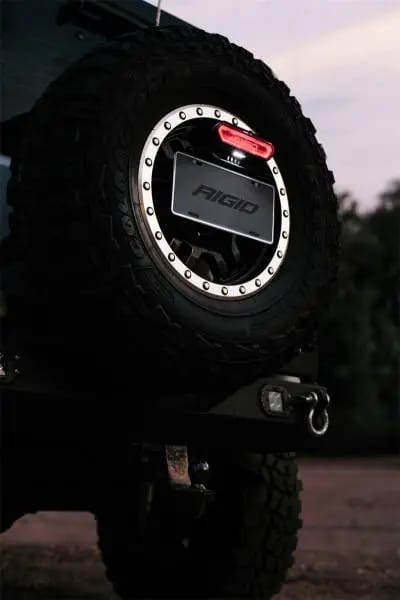 Rigid Industries Chase Tail Light Kit w/ Mounting Bracket - Red thumbnail 5