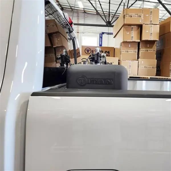 Titan Fuel Tanks Universal 90 Gallon In-Bed Transfer Tank thumbnail 3