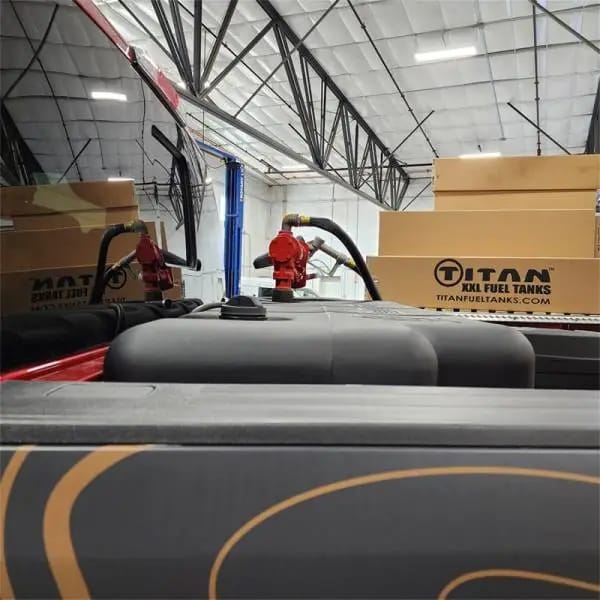 Titan Fuel Tanks Universal 100 Gallon In-Bed Transfer Tank thumbnail 2