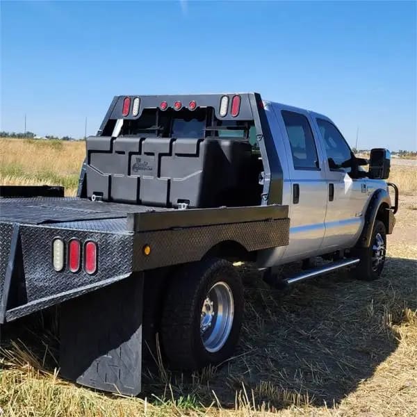 Titan Fuel Tanks Universal 100 Gallon In-Bed Transfer Tank thumbnail 3