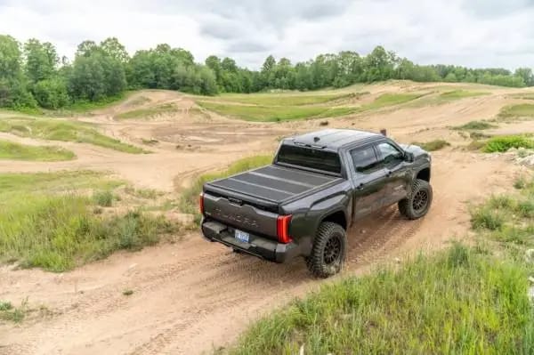 Extang 19-23 GMC Sierra Carbon Pro 1500 New Body 5.8ft. Bed Endure ALX thumbnail 41