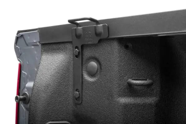 Extang 19-23 Chevy/GMC Silverado/Sierra 1500 (5ft. 10in. Bed) Solid Fold ALX thumbnail 7