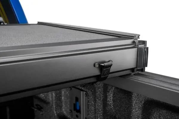 Extang 99-16 Ford Super Duty Long Bed (8ft. 2in. Bed) Solid Fold ALX thumbnail 4