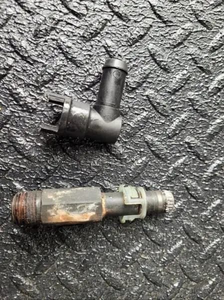 Mishimoto 2007.5+ Ram 6.7L Cummins Top Heater Hose Upgrade thumbnail 11