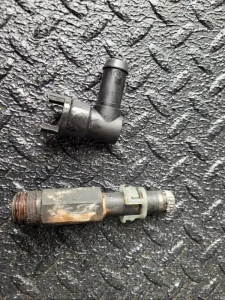 Mishimoto 2007.5+ Ram 6.7L Cummins Top Heater Hose Upgrade thumbnail 20