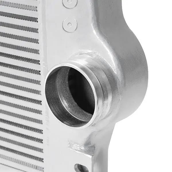 Mishimoto 11+ Chevrolet/GMC Duramax Intercooler (Silver) thumbnail 3