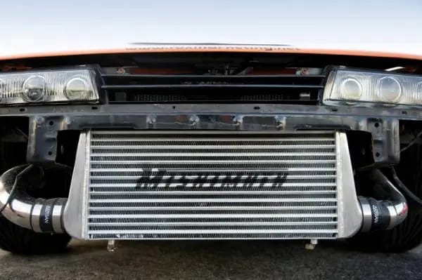 Mishimoto Universal Silver M Line Bar & Plate Intercooler thumbnail 13
