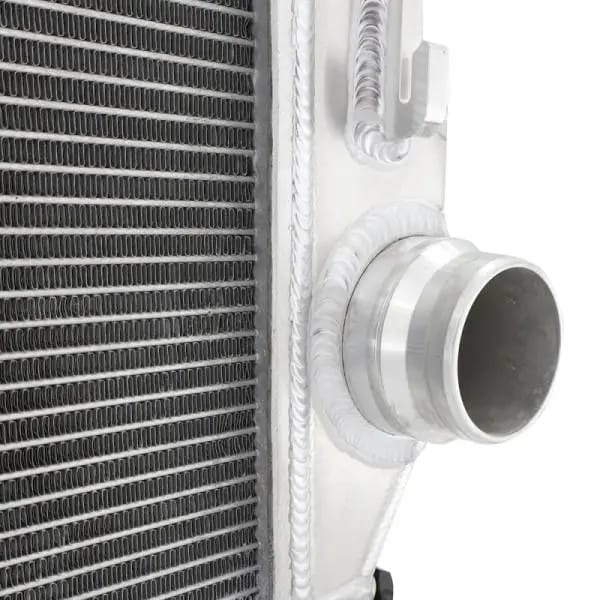 Mishimoto 17-19 Chevrolet/GMC 6.6 L5p Duramax Radiator thumbnail 10