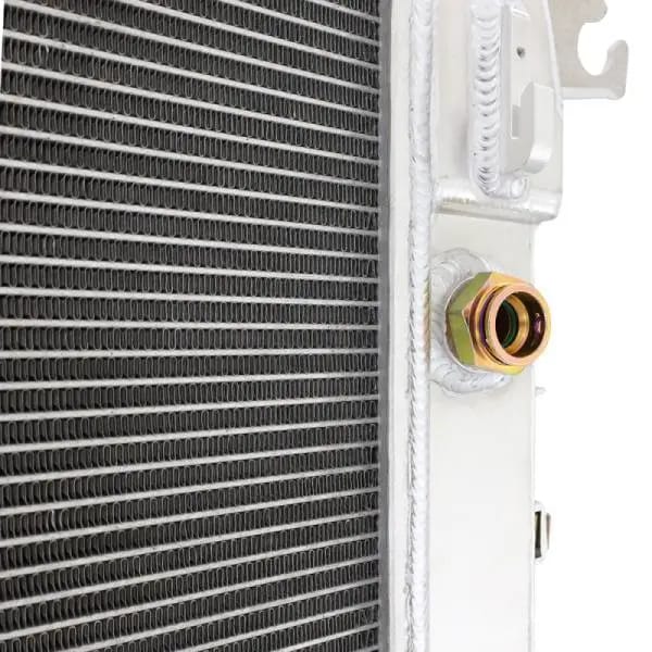 Mishimoto 17-19 Chevrolet/GMC 6.6 L5p Duramax Radiator thumbnail 11
