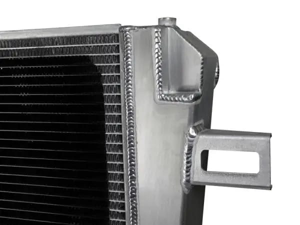 aFe BladeRunner Street Series Tube & Fin Aluminum Radiator 06-10 GM Diesel Trucks 6.6L V8 thumbnail 6