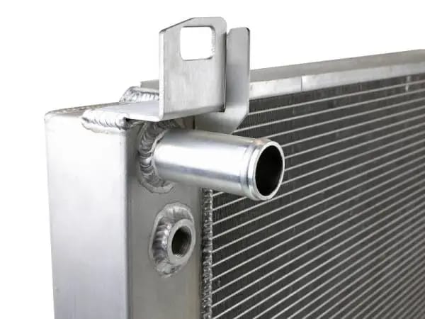 aFe BladeRunner Street Series Tube & Fin Aluminum Radiator 09-13 GM Gas Trucks 5.3L V8 thumbnail 4