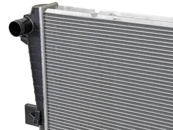 aFe BladeRunner OER Series Radiator 01-05 GM Diesel Trucks 01-05 V8-6.6L (td) LBZ/LMM thumbnail 2