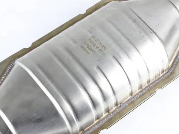 aFe Direct Fit Catalytic Converter 99-07 GM Trucks/SUVs V6 4.3L / V8 4.8L/5.3L thumbnail 2