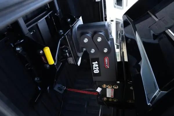 Gen-Y Advantage 5th Wheel Gooseneck Combo Hitch 25K Towing (B&amp;W Patriot 5th Wheel Head) thumbnail 2