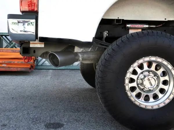 aFe MACHForce XP 4in Cat-Back SS-409 Exhaust w/ Black Tips 2017 Ford Super Duty F-250/F-350 V8-6.2L thumbnail 4