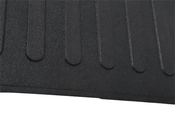 Deezee 02-12 RAM 1500/03-12 2500/03-12 3500 8ft. Heavyweight Bed Mat thumbnail 4