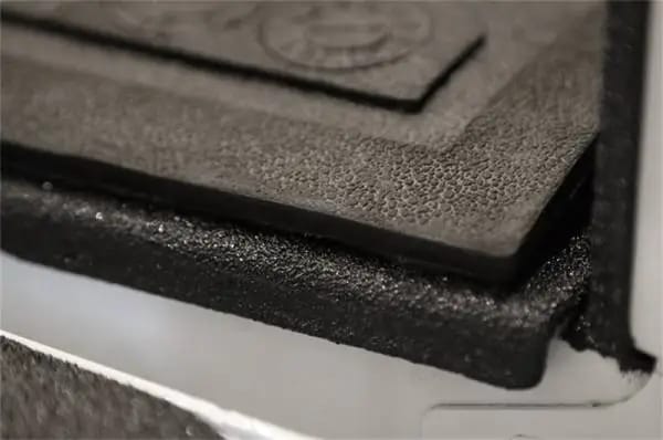 Deezee 02-09 Dodge Ram Heavyweight Bed Mat - Custom Fit 6 1/2Ft Bed thumbnail 4