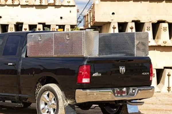 Deezee Universal Tool Box - Specialty Topsider BT Alum thumbnail 2