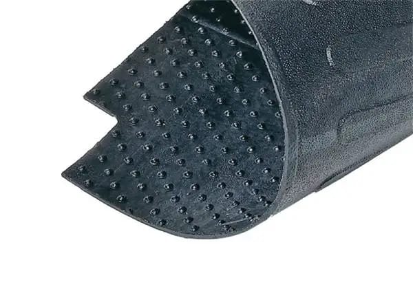 Deezee 20-23 Chevrolet Silverado Heavyweight Bed Mat - Custom Fit 6.9Ft Bed (Lined Pattern) thumbnail 3