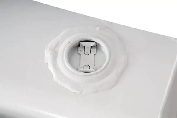 Deezee Universal Tanks - L-Shape White Steel (55 Gal) thumbnail 5